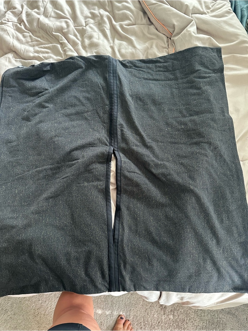 lululemon athletica Men's Dark Heather Zip-Up Sweater